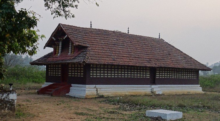 Valliyoorkavu Bhagavathi Temple, Wayanad, Kerala - Vushii.com